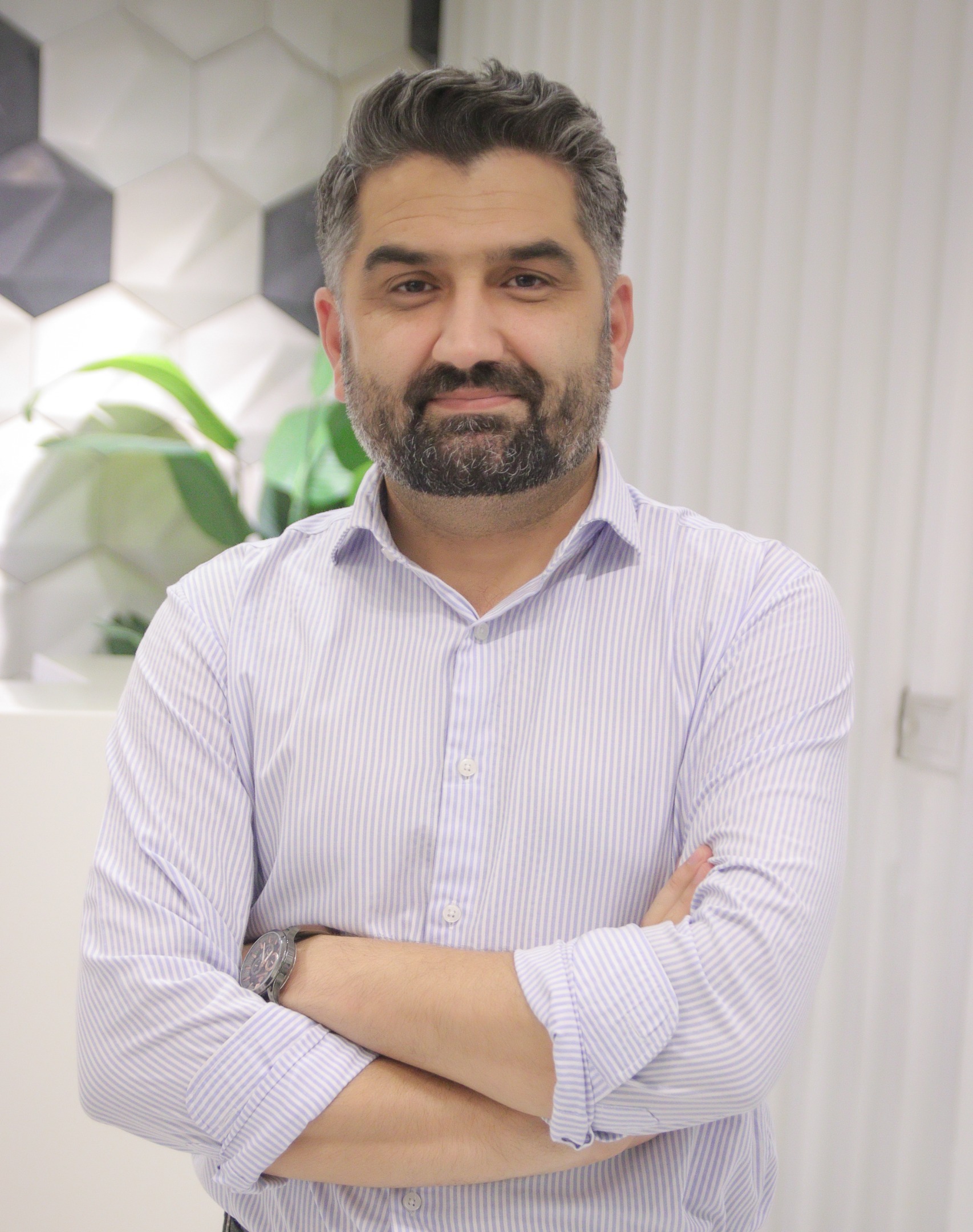 Dr. Amjad Umair